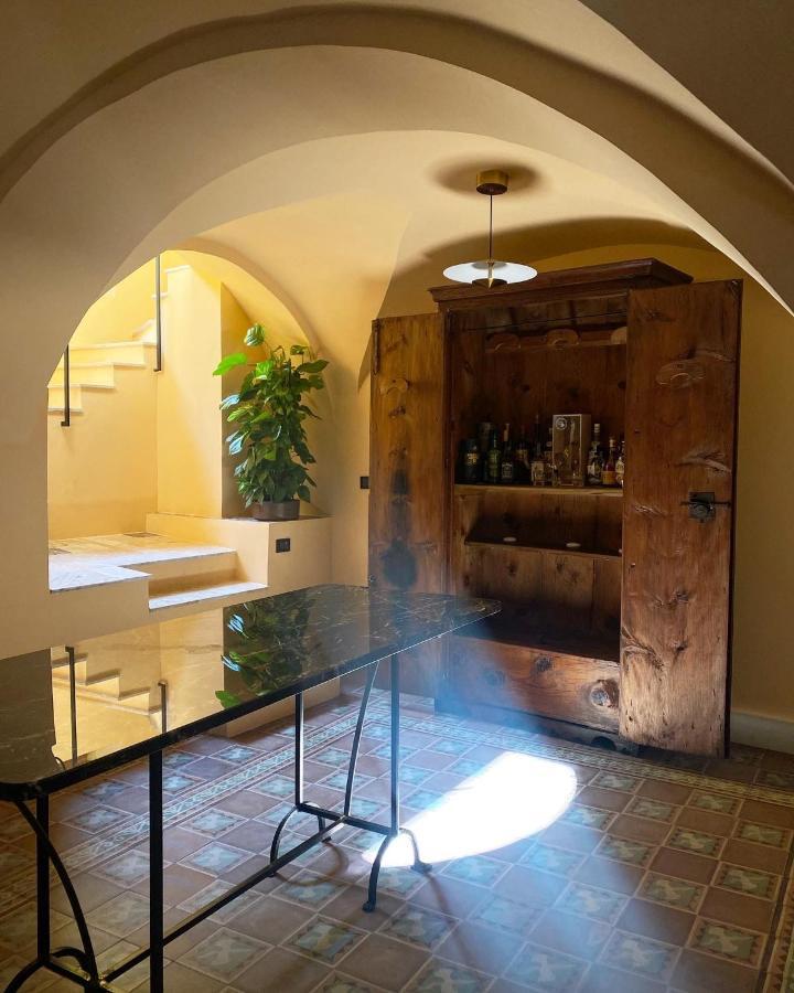 Palazzo Previtera Hotell Linguaglossa Eksteriør bilde